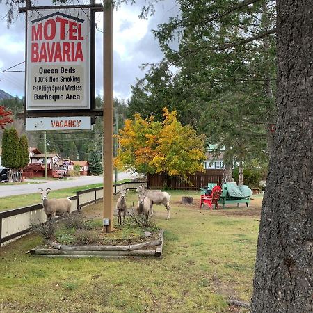 Motel Bavaria Radium Hot Springs Exterior foto