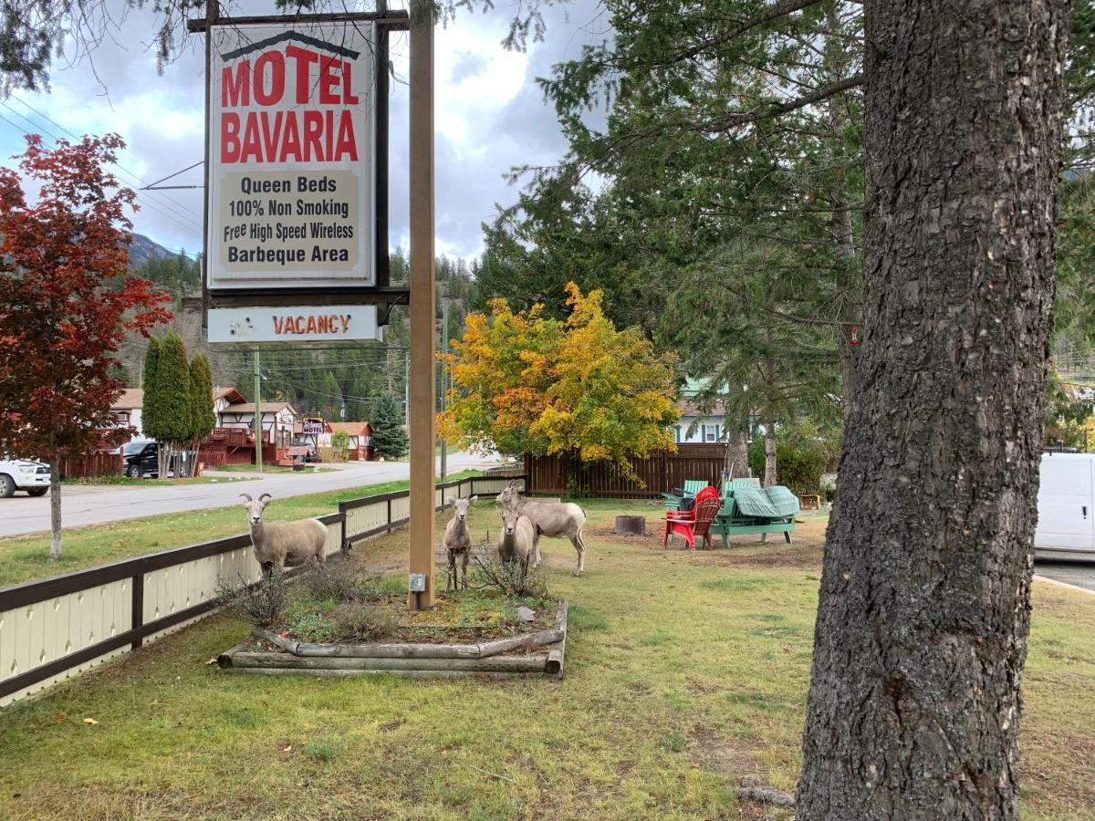 Motel Bavaria Radium Hot Springs Exterior foto